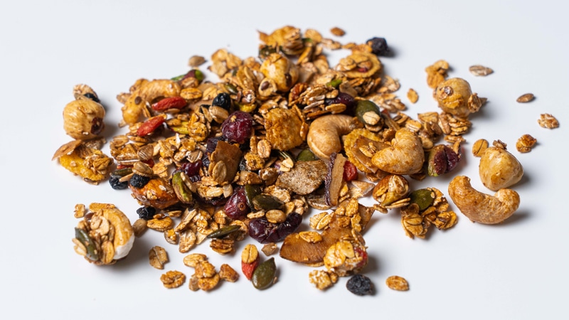 Roasted Muesli With Carob Syrub