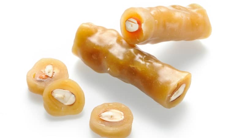 Almond Shoushoukos