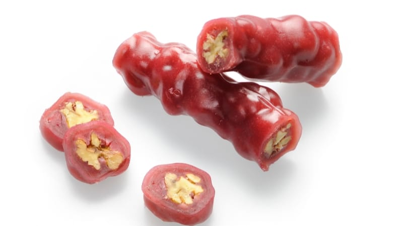 Walnuts And Pomegranate Shoushoukos